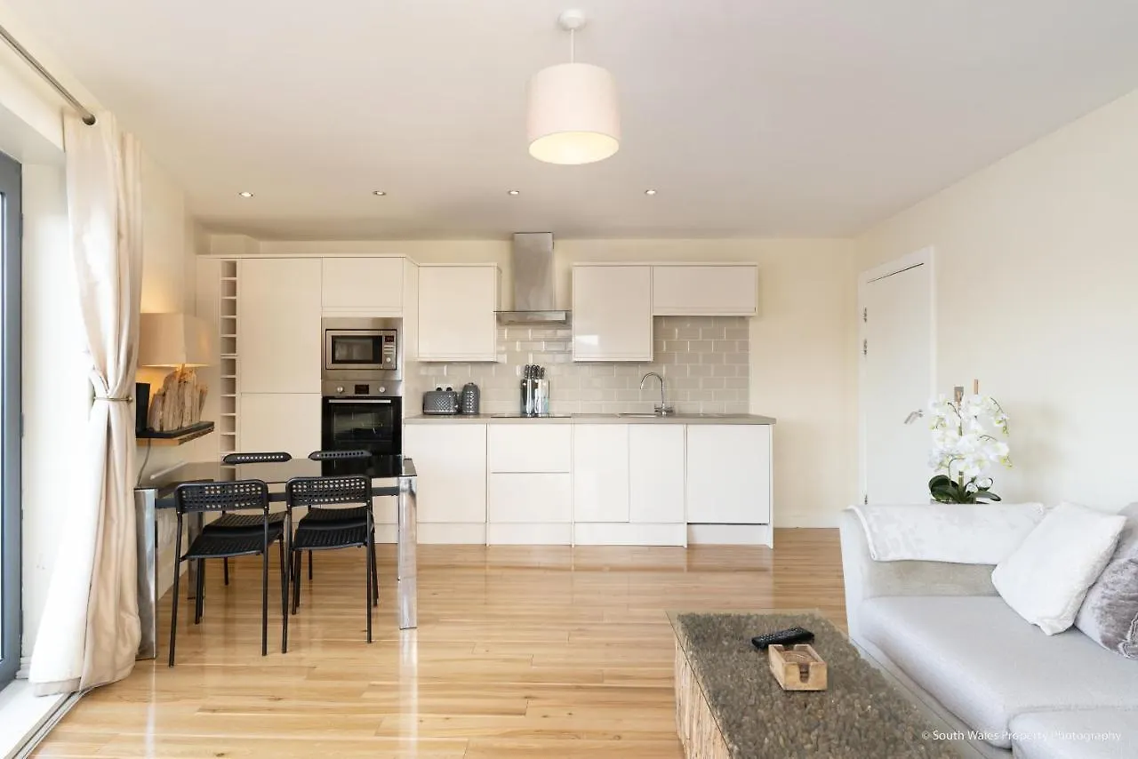 Cardiff Bay Flat With Water Views Appartamento